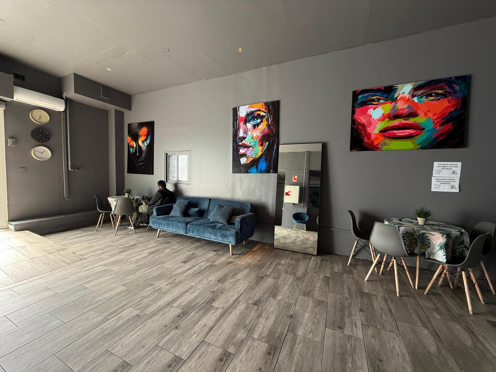 Hostel Rio Madrid Kültér fotó